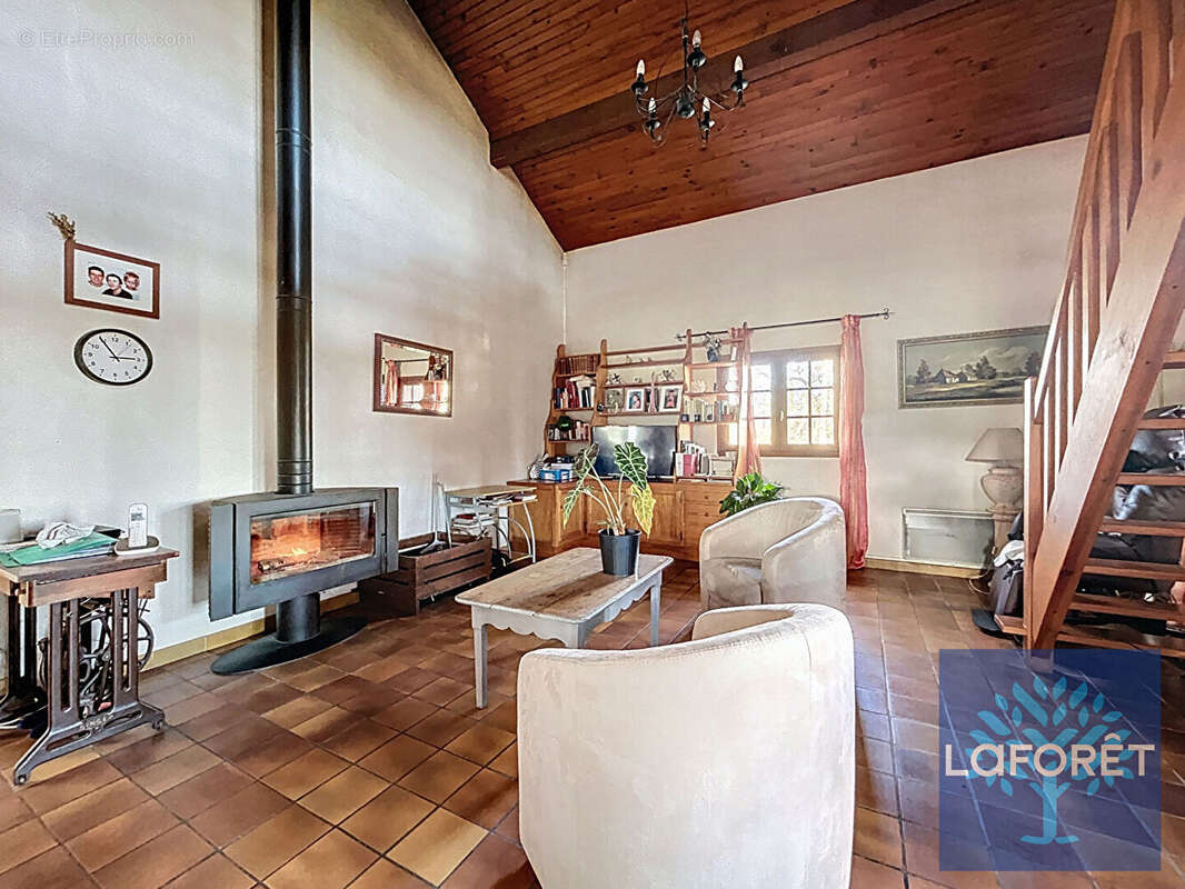 Maison à SAINT-GEOURS-DE-MAREMNE