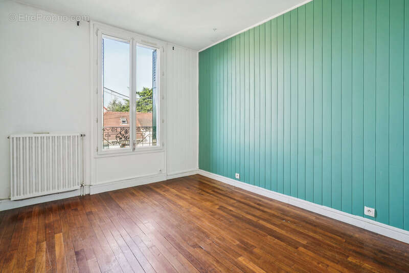 Maison à SAVIGNY-SUR-ORGE