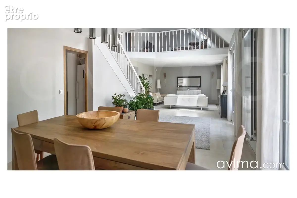 Coup de coeur assuré - Maison familiale rénovée - 4/5 chambres - terrasse de 150m2 - photo 8