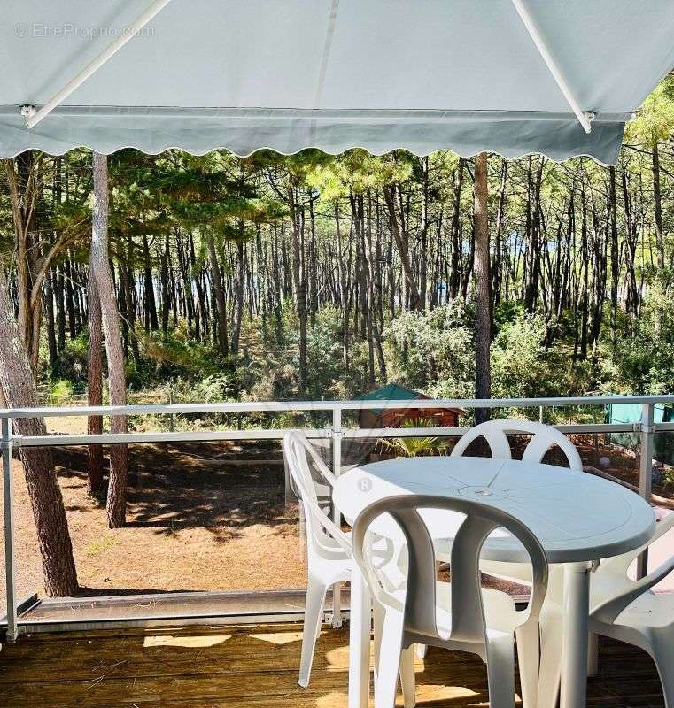 Appartement à LES MATHES