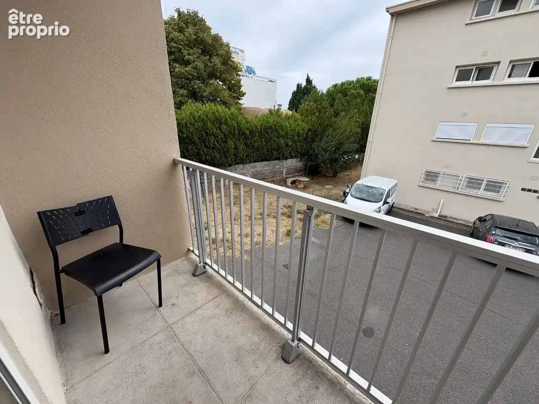 Rare sur le secteur! Grand F5 traversant sur la Corniche à Sète - photo 8