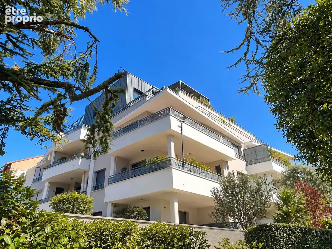 Exclusivité   dernier étage   4 pièces de 93 m2   terrasse 53 m2   garage et parking - photo 36