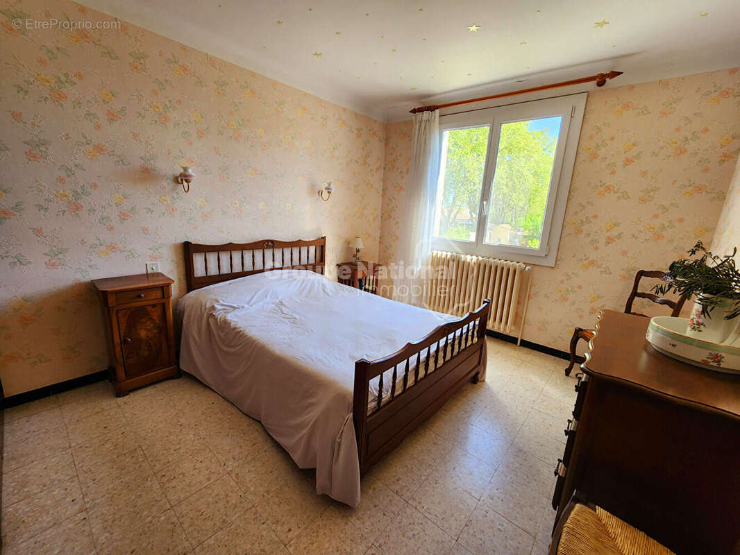 Maison à SAINT-MARTIN-DE-CRAU