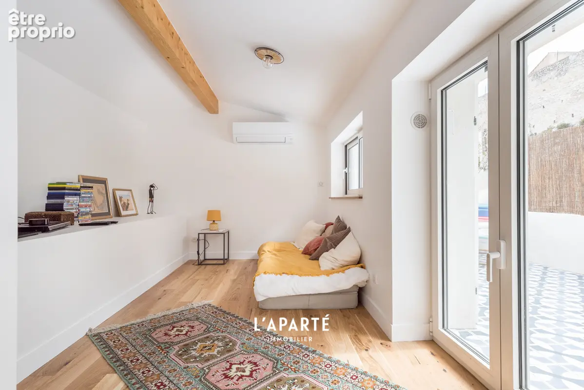 Maison VAUBAN T5 avec Grande Cour et Terrasse Marseille - photo 14