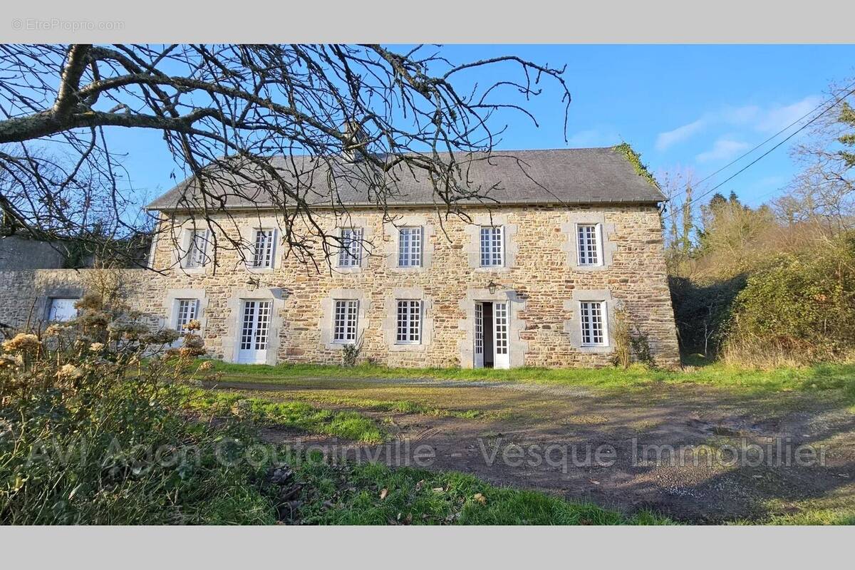 Maison à CERISY-LA-SALLE