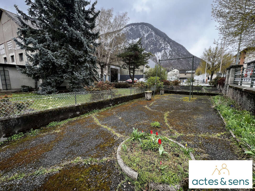 Appartement à SAINT-JEAN-DE-MAURIENNE