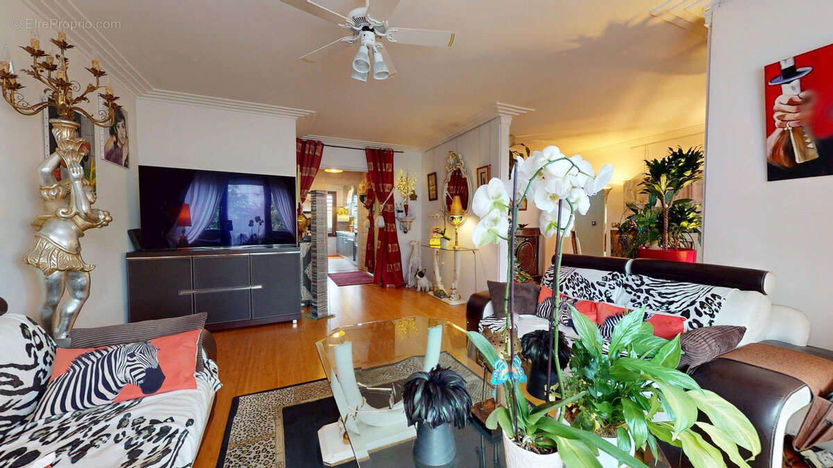 Appartement à BONDY