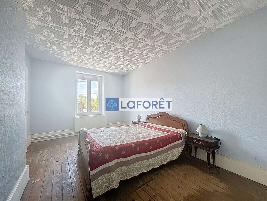 Parking à VECQUEVILLE