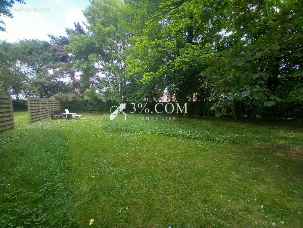 Appartement à GONDECOURT