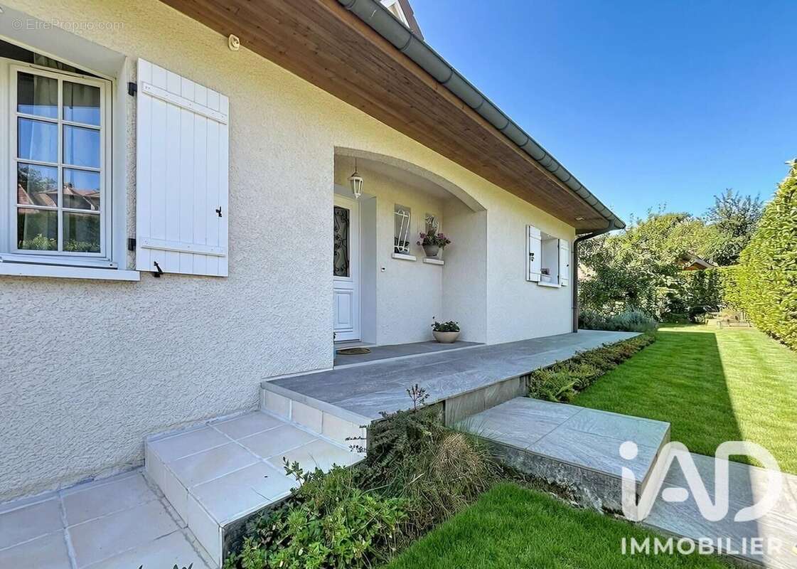 Maison 187 m² à Hery-Sur-Alby  - photo 2