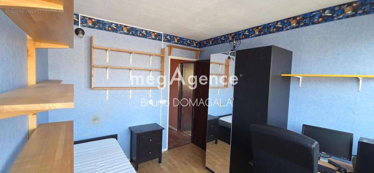 Appartement T4 place de stationnement et cave - photo 12