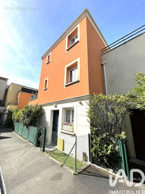 Photo 2 - Maison à ORLY