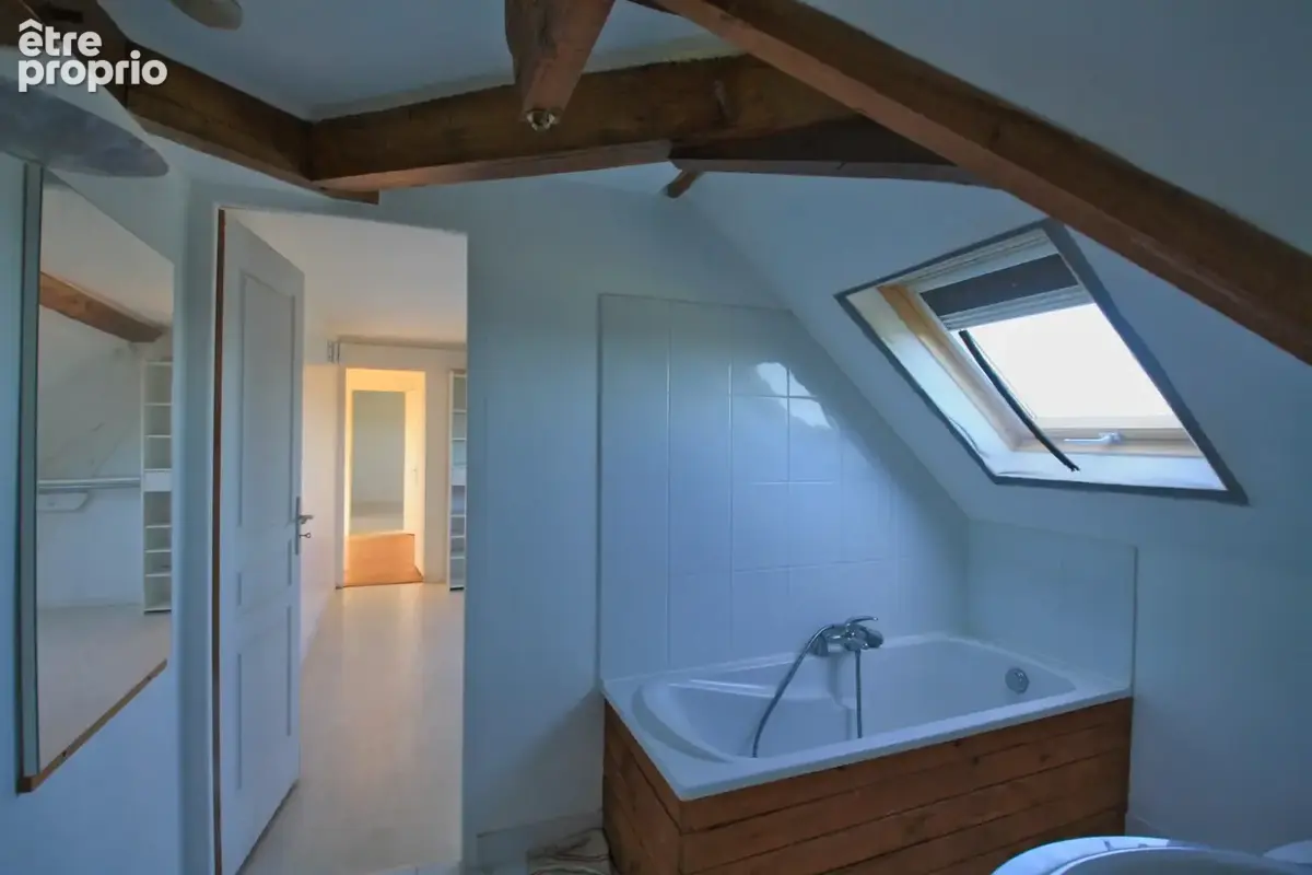 Longère de 178 m², 3 suites parentales, sur 6200 m² de terrain - photo 3