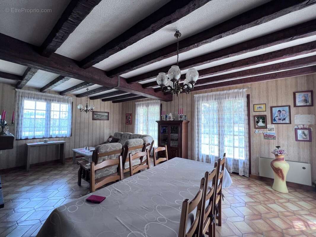 Photo 7 - Maison à LES ORMES