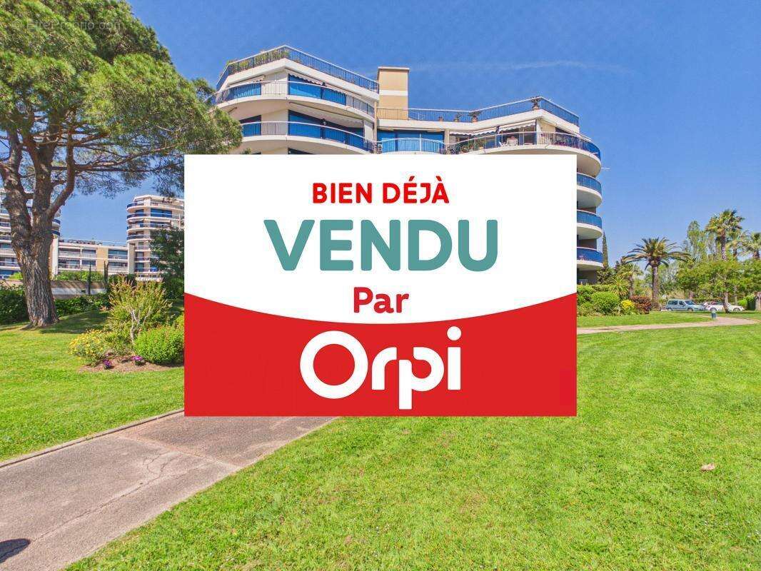 Appartement à MANDELIEU-LA-NAPOULE