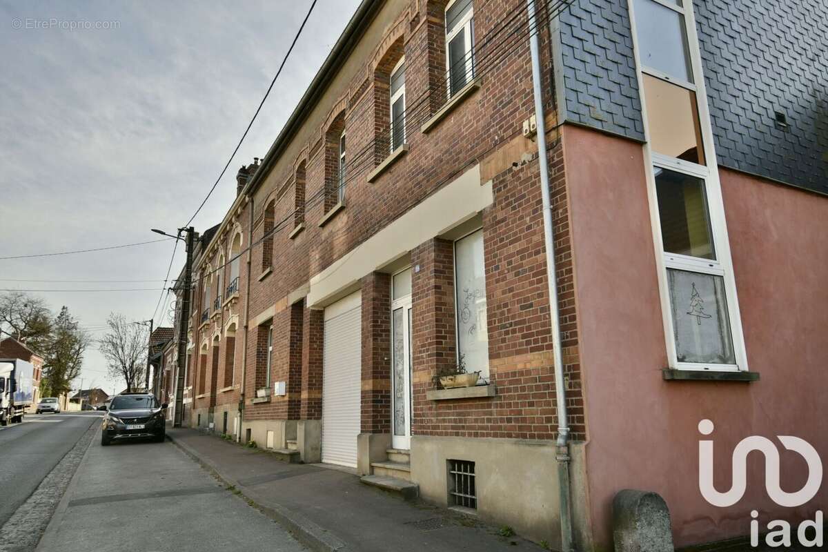 Photo 2 - Maison à MONTDIDIER