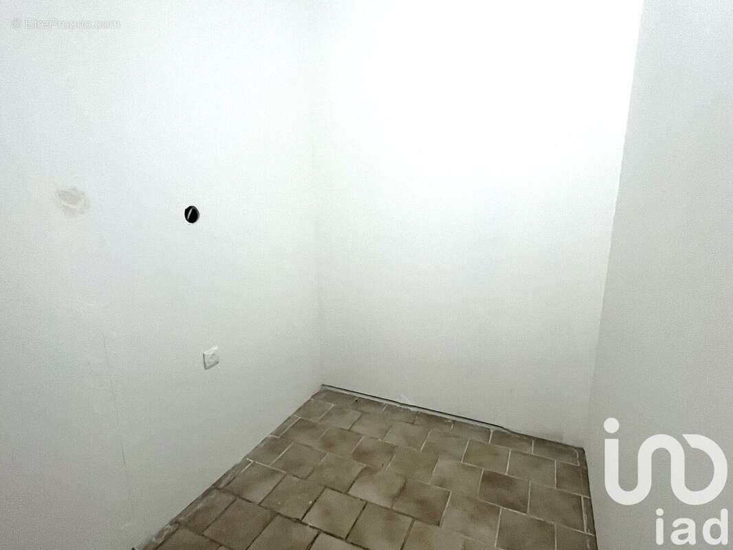 Photo 3 - Appartement à BAGNOLS-SUR-CEZE