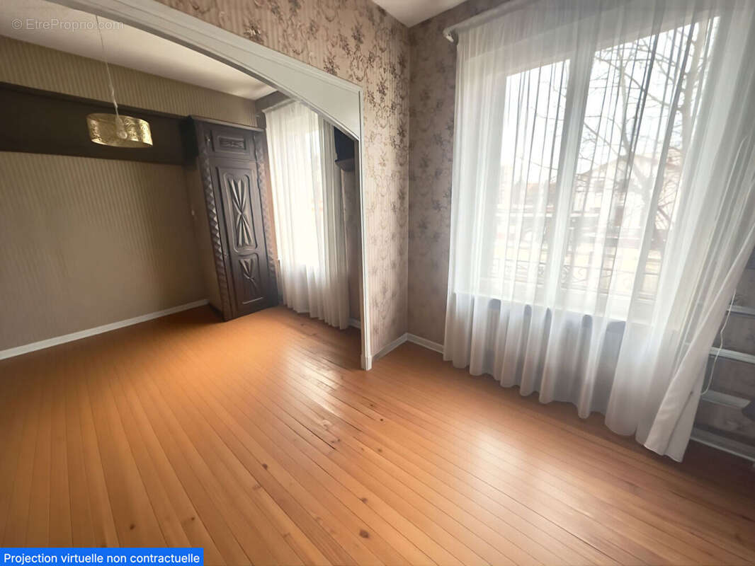 Maison à CLERMONT-FERRAND