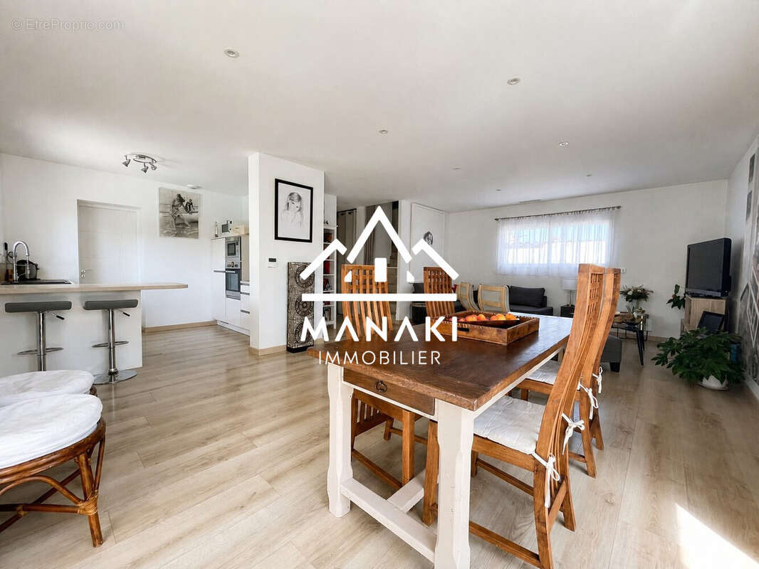 Maison 105 m² à Saint-Jean-Pla-De-Corts  - photo 6
