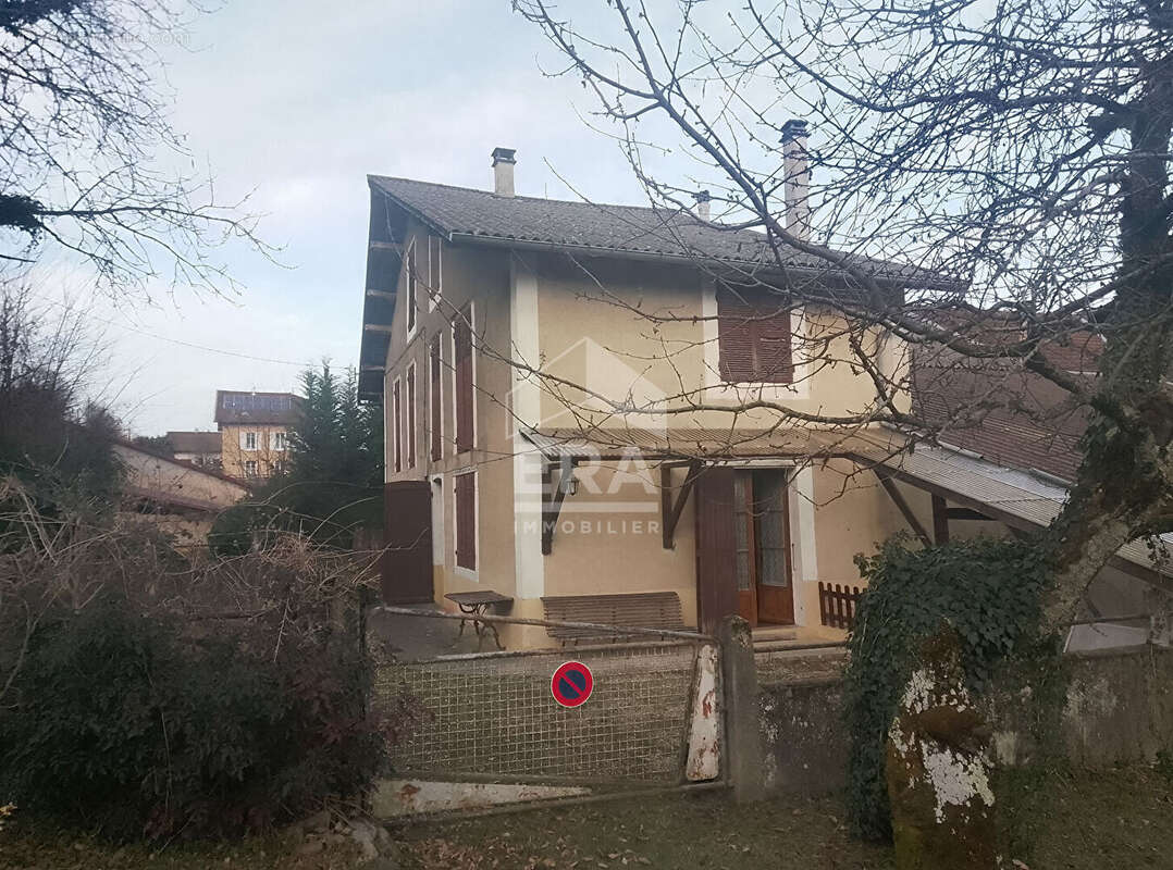 Maison à CHARAVINES