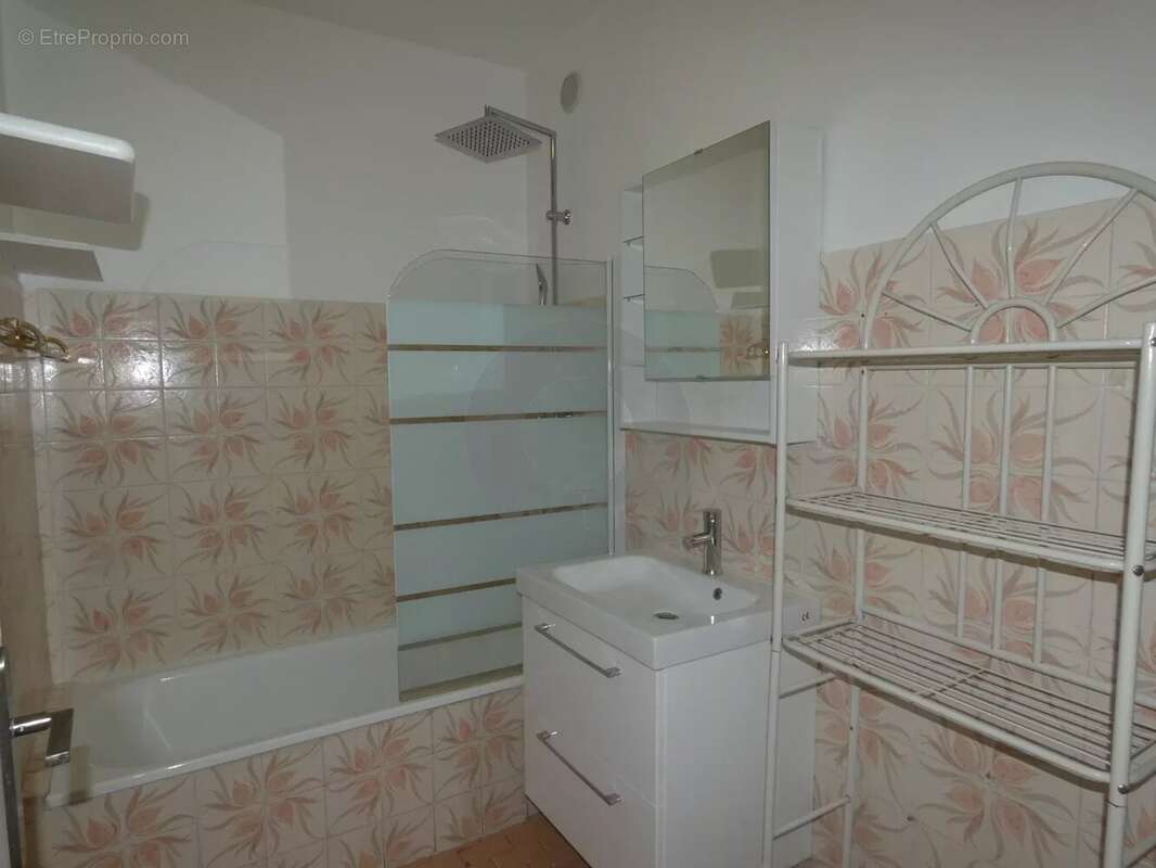 Appartement à ROQUEBRUNE-CAP-MARTIN