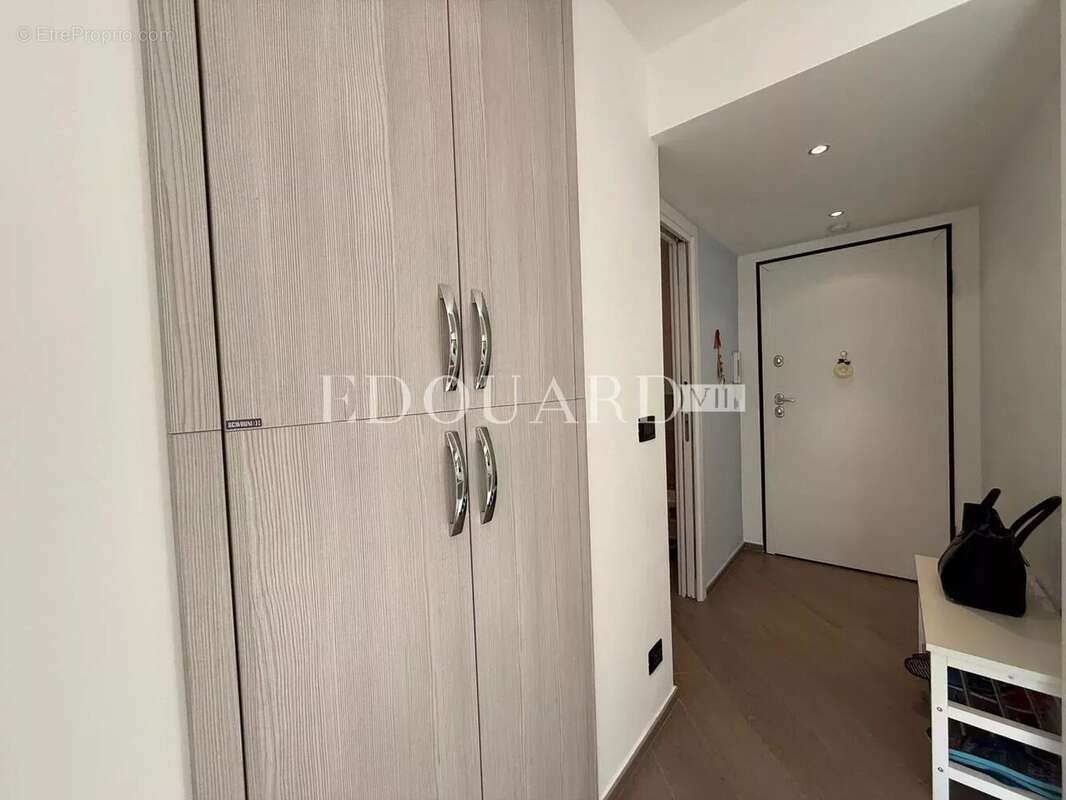 Appartement à ROQUEBRUNE-CAP-MARTIN