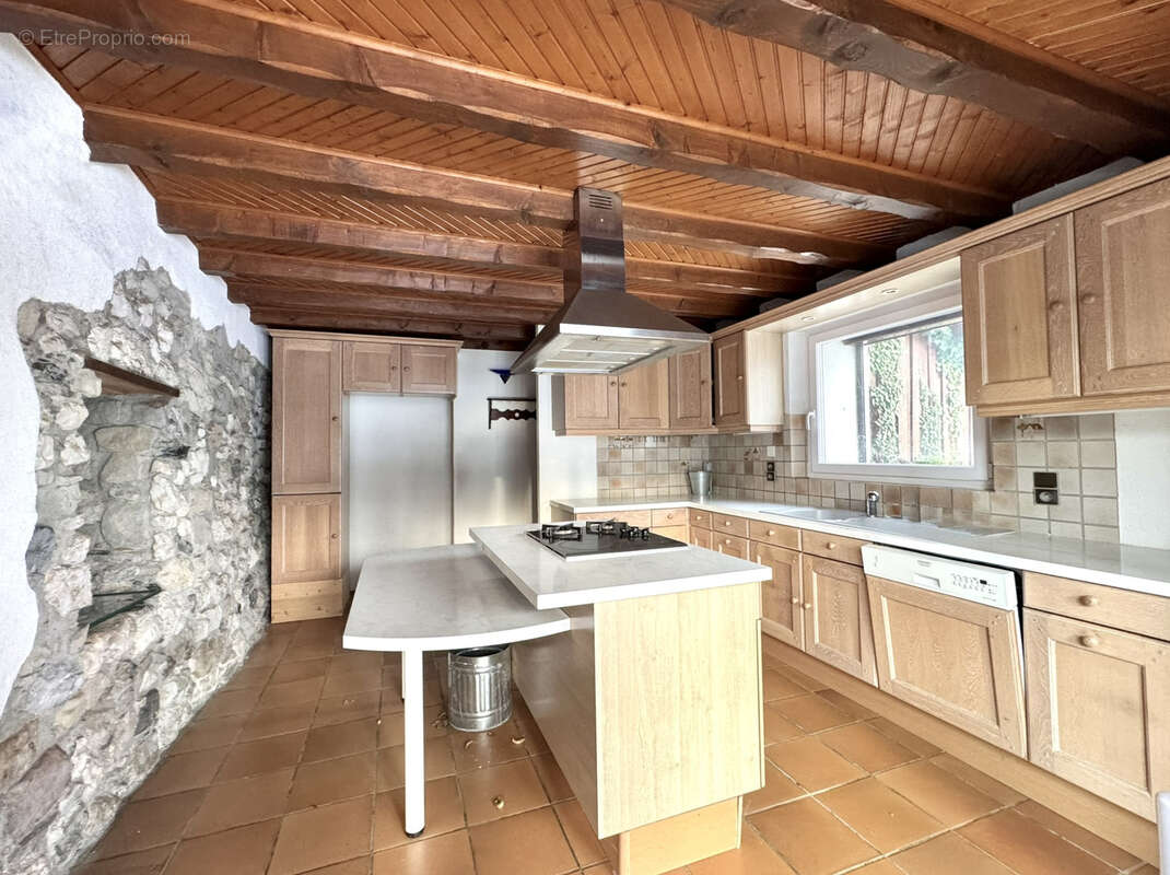 Maison à ALLONZIER-LA-CAILLE