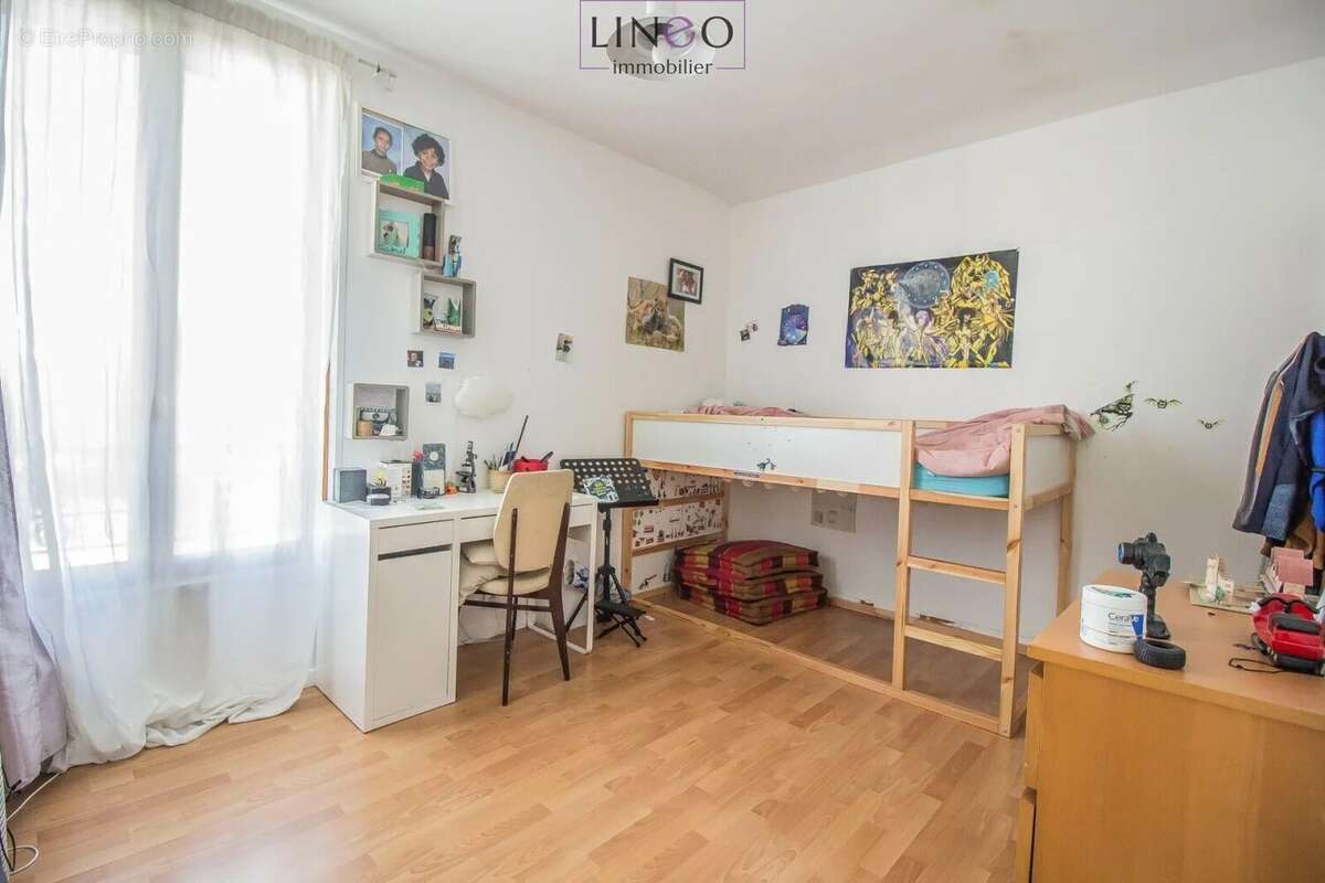 Maison à CHOISY-LE-ROI