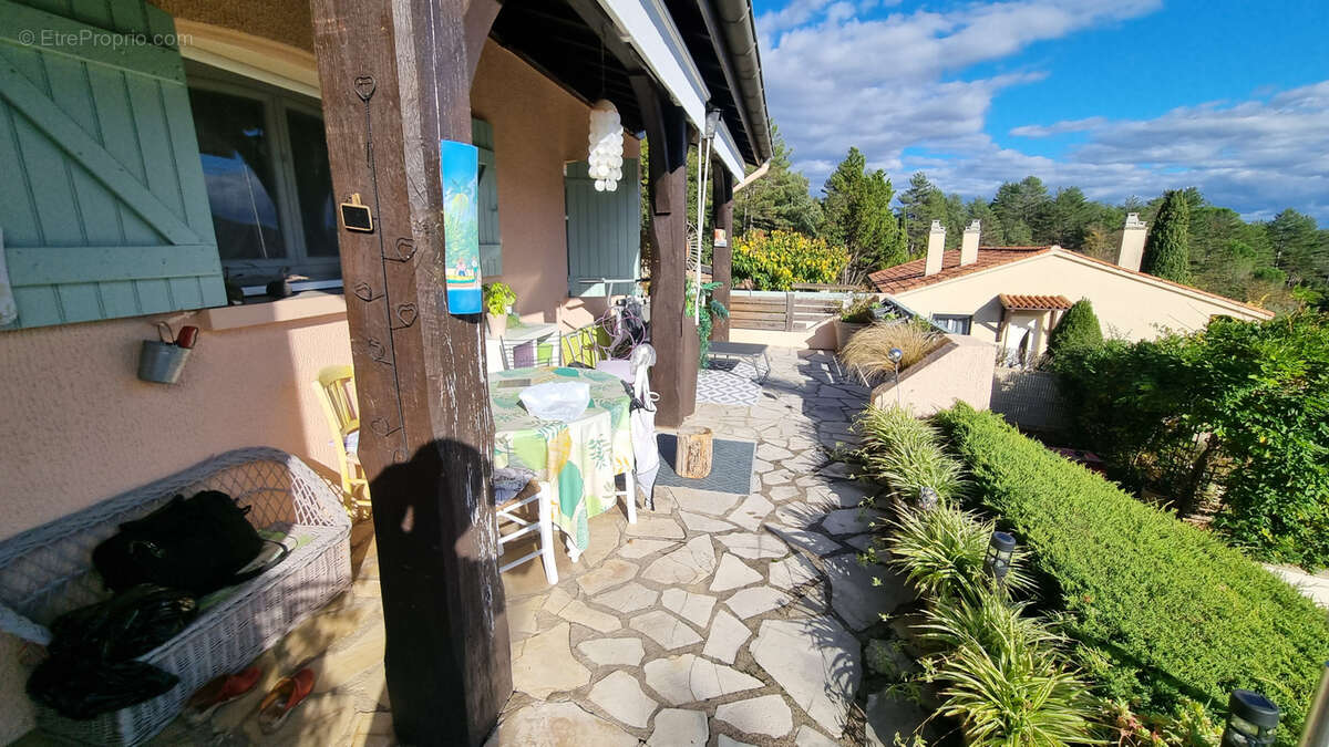 Maison à LAMALOU-LES-BAINS