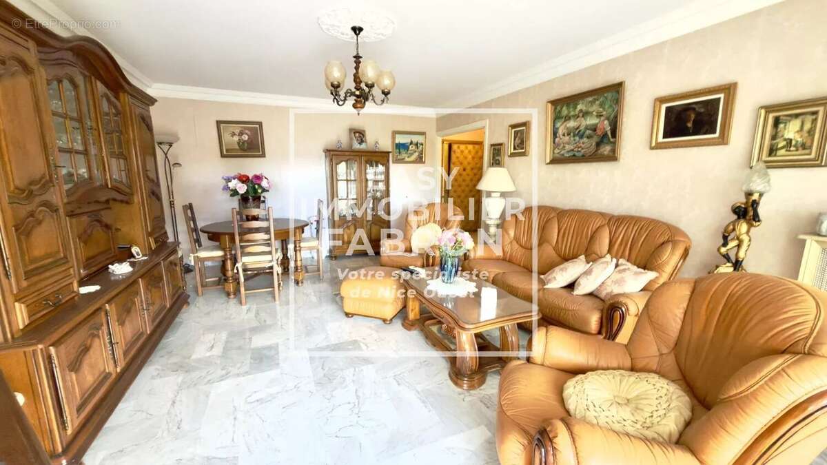 Appartement à LE CANNET