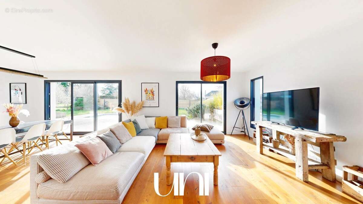 Maison à BRETTEVILLE-L'ORGUEILLEUSE