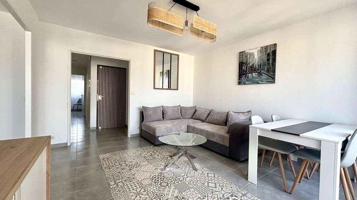 Appartement à NICE