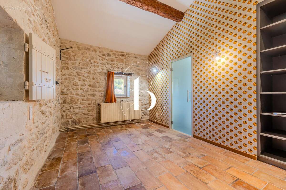 Maison à UZES