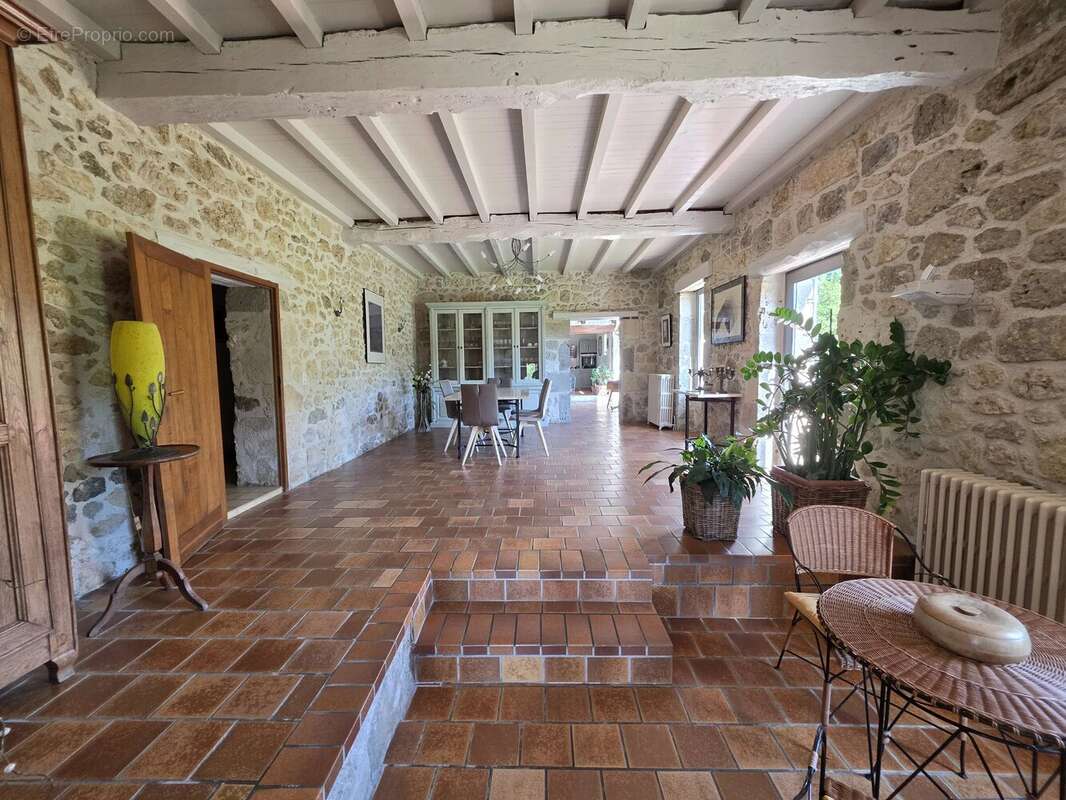 Maison à NERAC