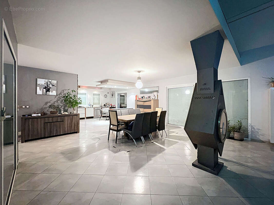 Maison à CHAUMONT-EN-VEXIN