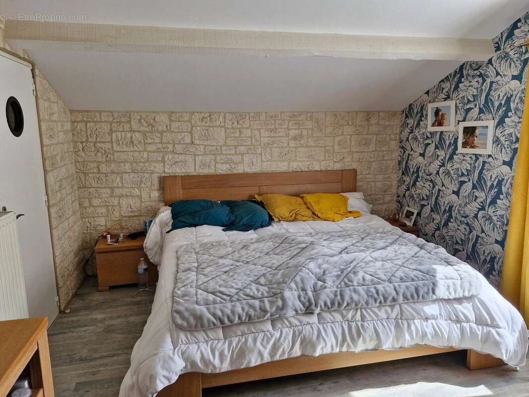 Maison à SAINTE-RADEGONDE