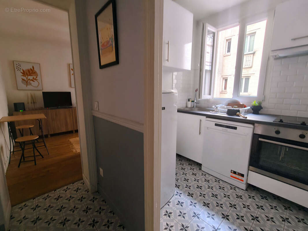 Appartement à PARIS-12E