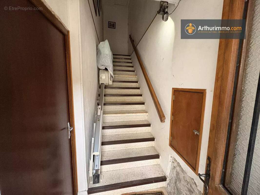 Appartement à MONTFERRIER