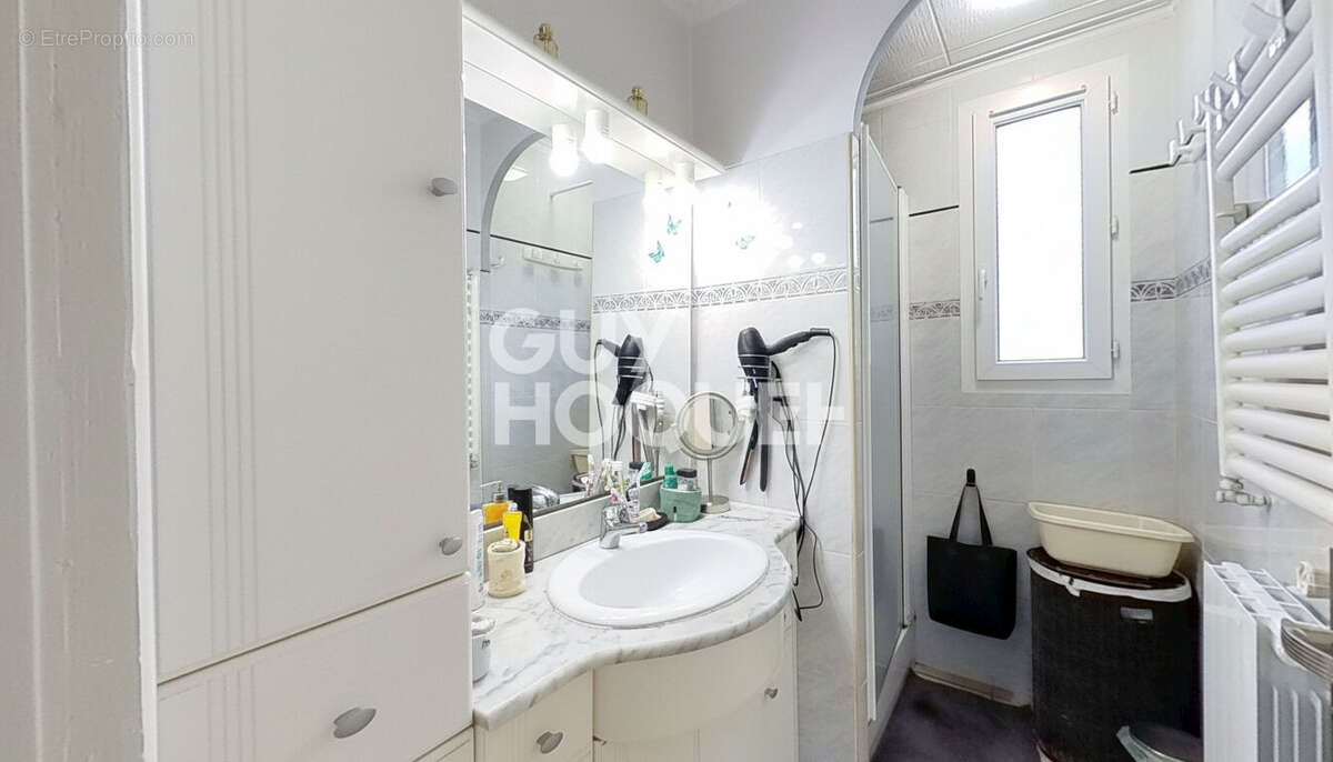 Maison type 4 (94 m² Carrez) en vente à CARPENTRAS - photo 9