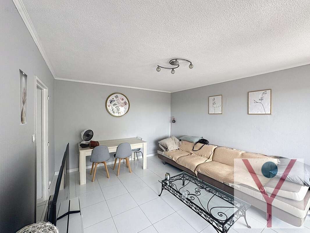 Appartement 77 m² à Bourg-En-Bresse  - photo 2