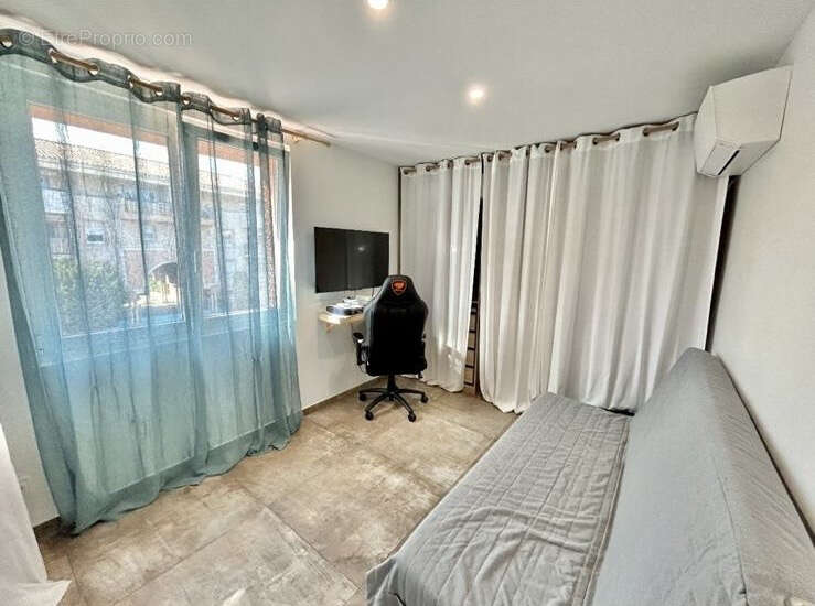 Appartement à SANARY-SUR-MER