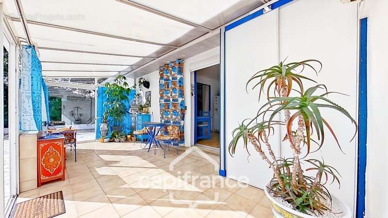 DAX – Maison de 5 chambres avec piscine + 2 logements indépendants avec rendements locatifs - photo 2