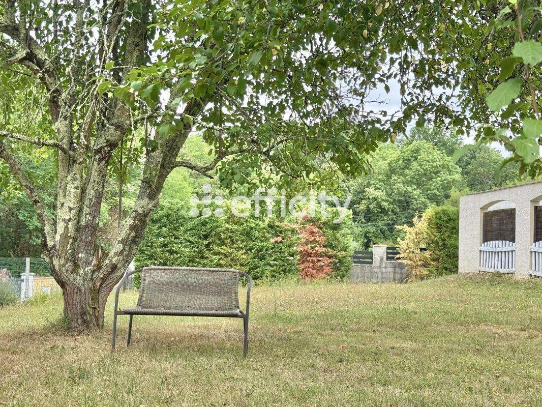 Maison 106 m² à La Lande-De-Fronsac  - photo 11