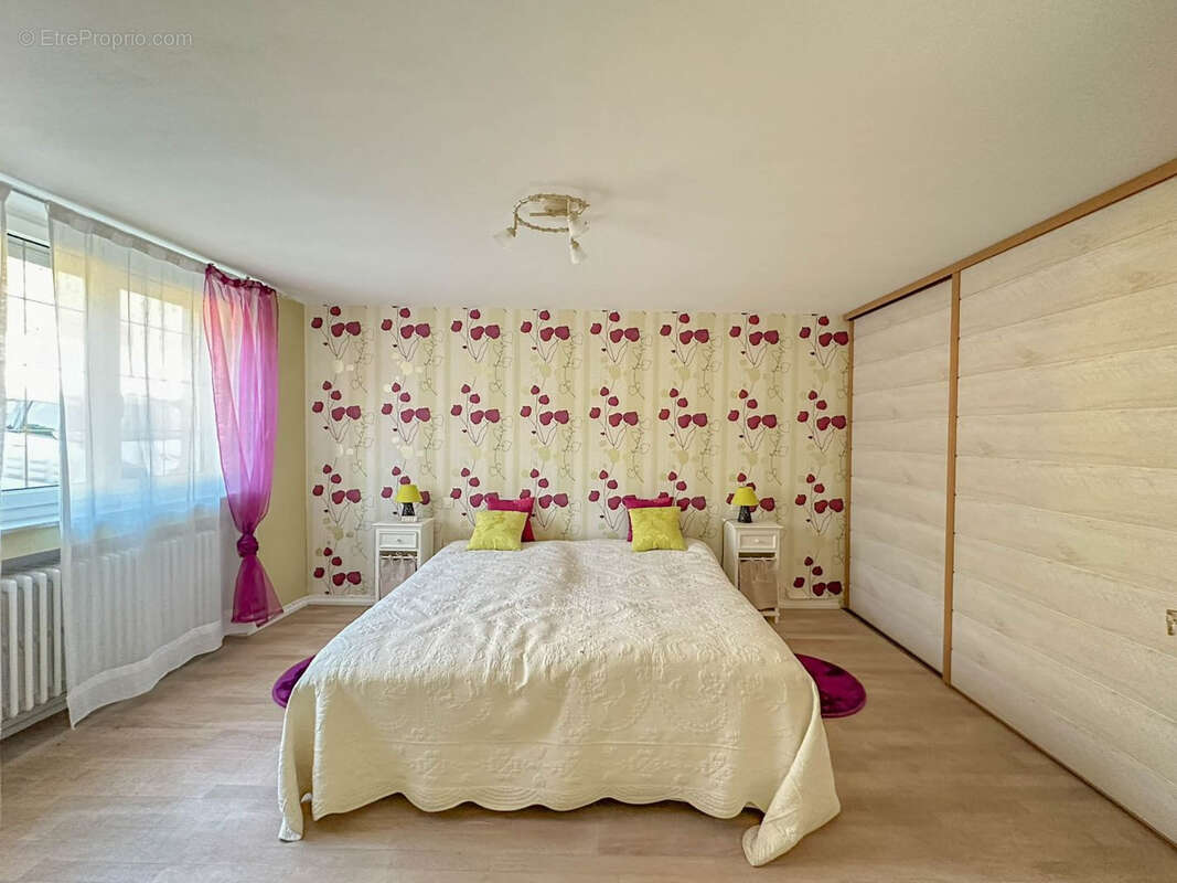 Appartement à ENNERY