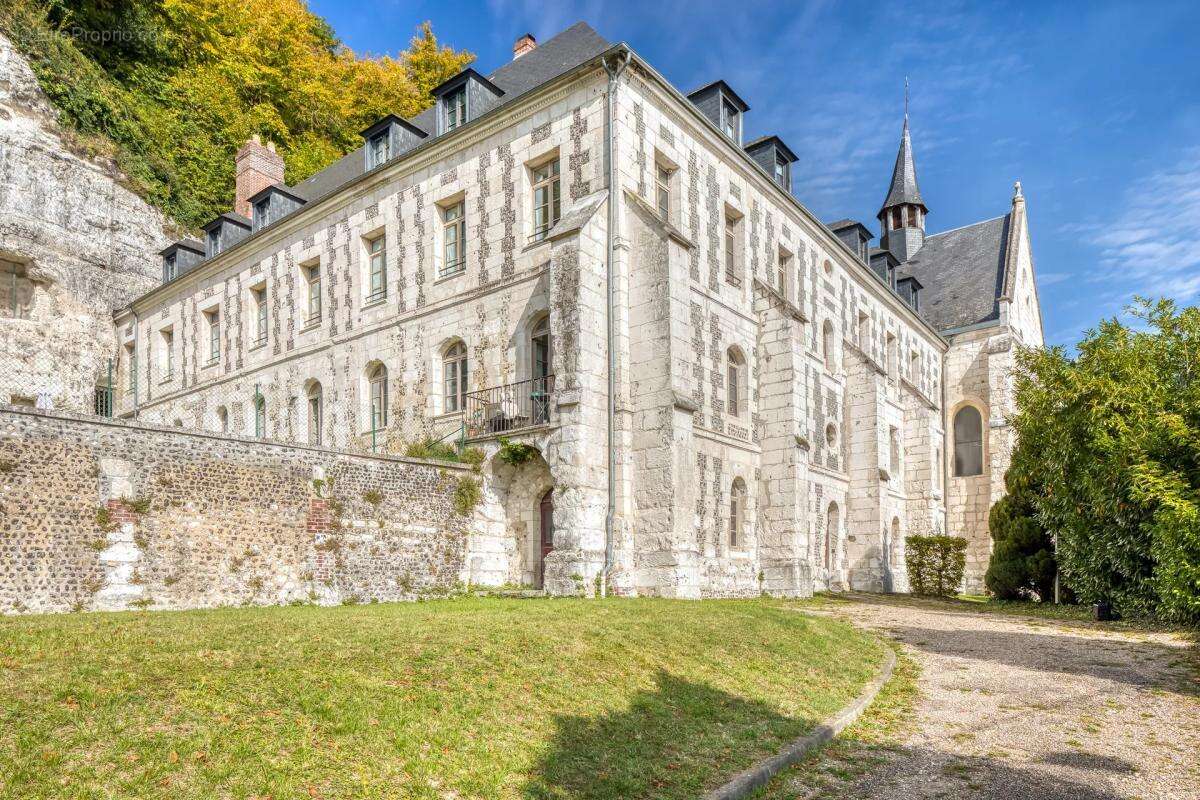 Appartement à CANTELEU