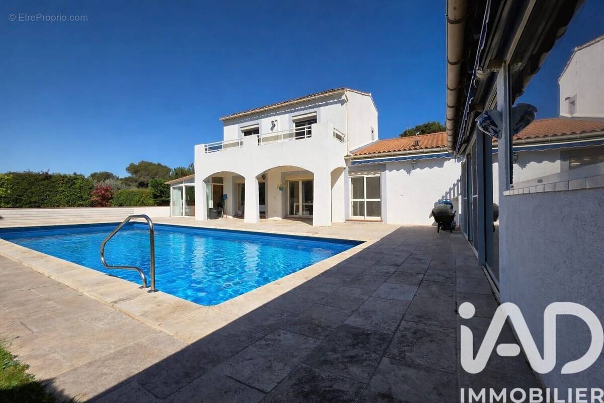 Photo 1 - Maison à ORGON