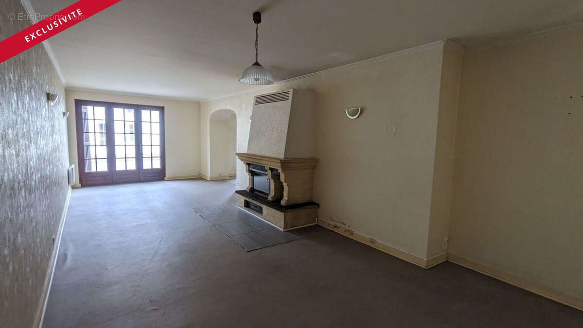 Maison à SAINT-ROMAIN