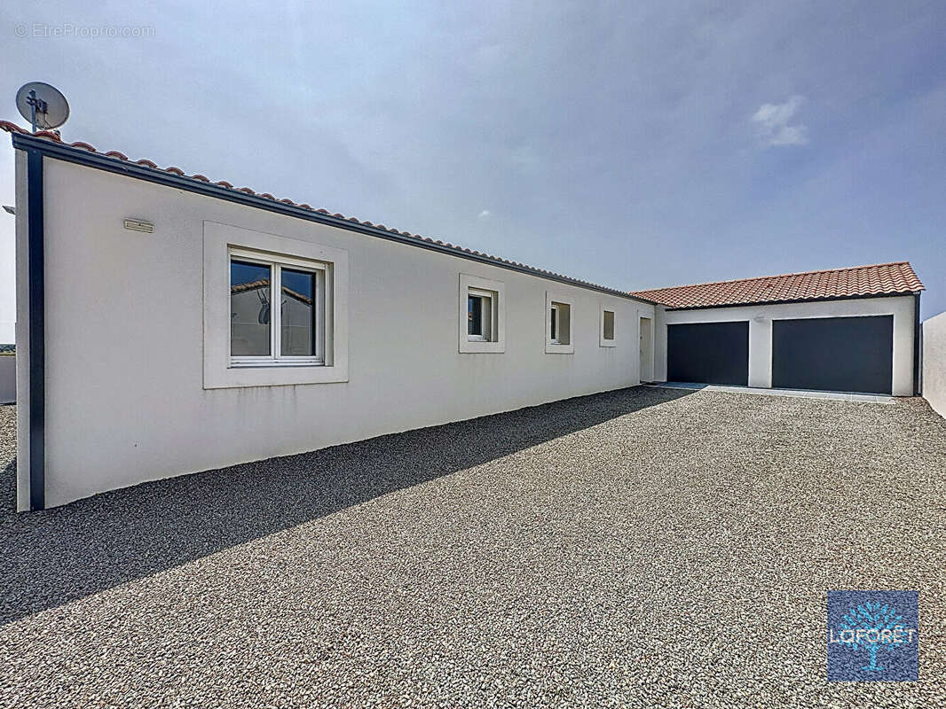 Maison à NOTRE-DAME-DE-RIEZ