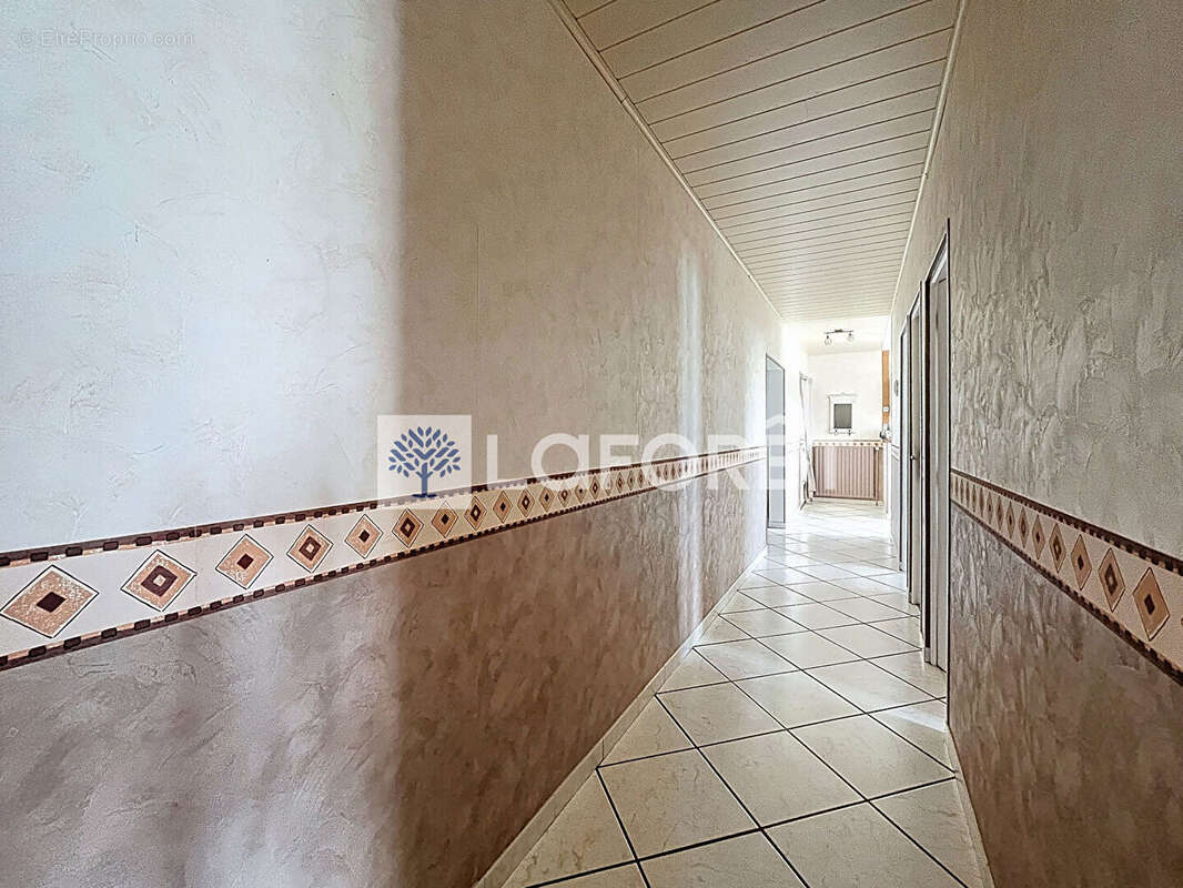 Maison à CHATILLON-SUR-THOUET