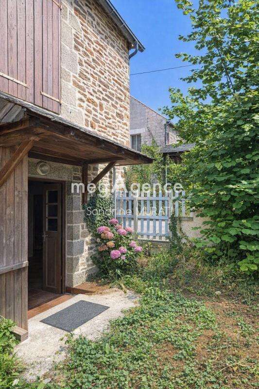 Maison 3 chambres + Garage - Neuilly le Vendin - photo 12